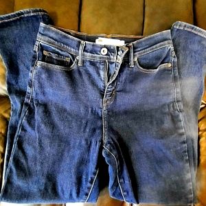 Levi's Perfectly Slimming 512 skinny leg Jeans- sz. 8